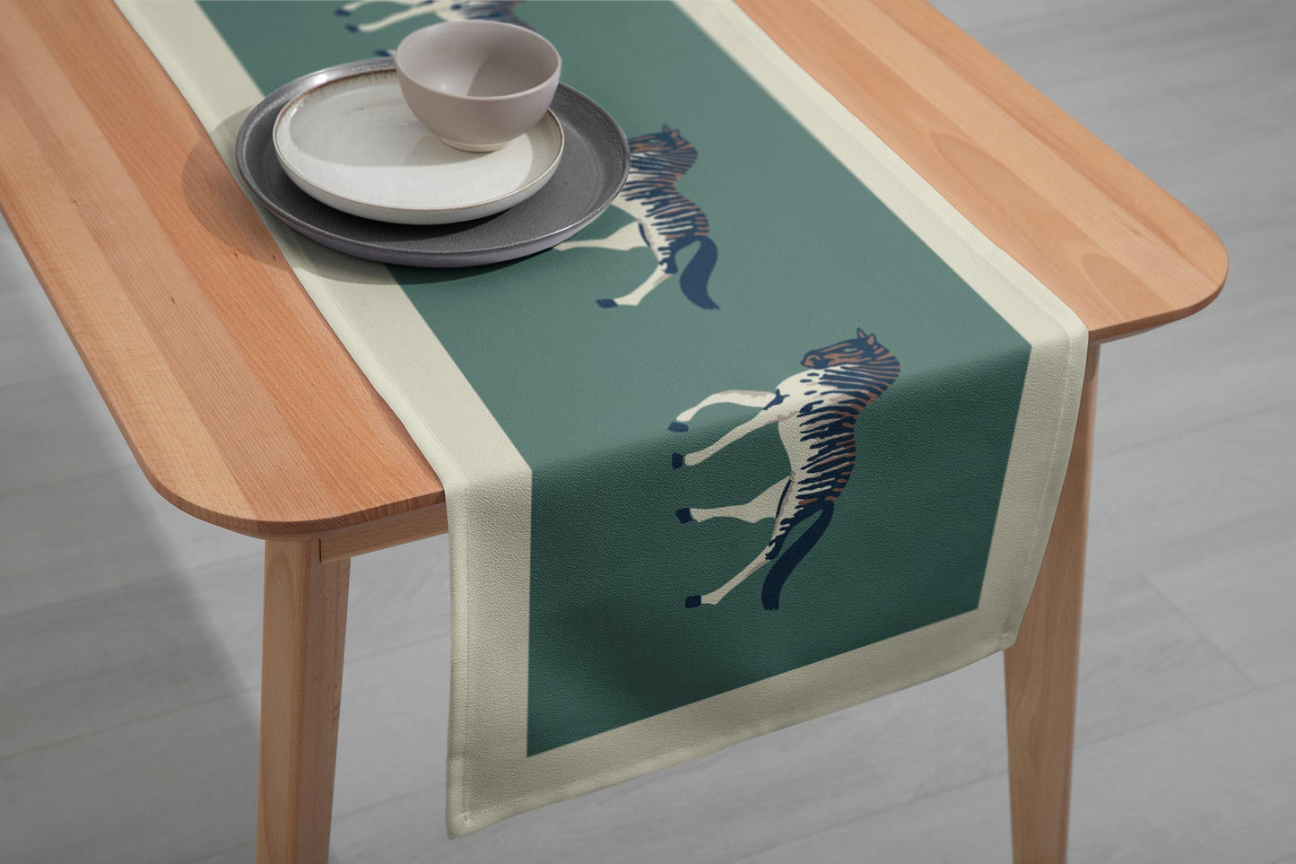 Racing Stripes | Table Runner