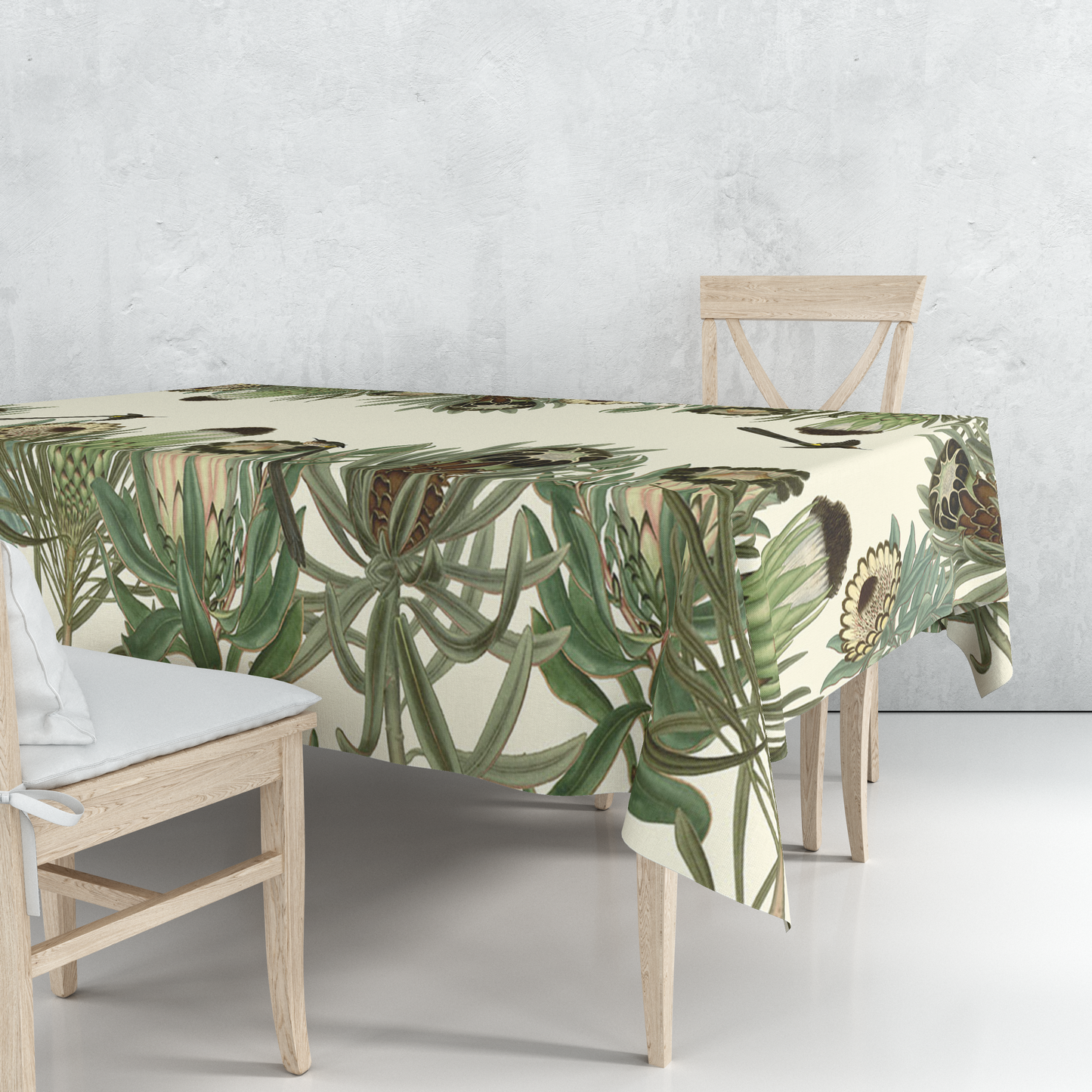 Sugarbird Protea | Tablecloth