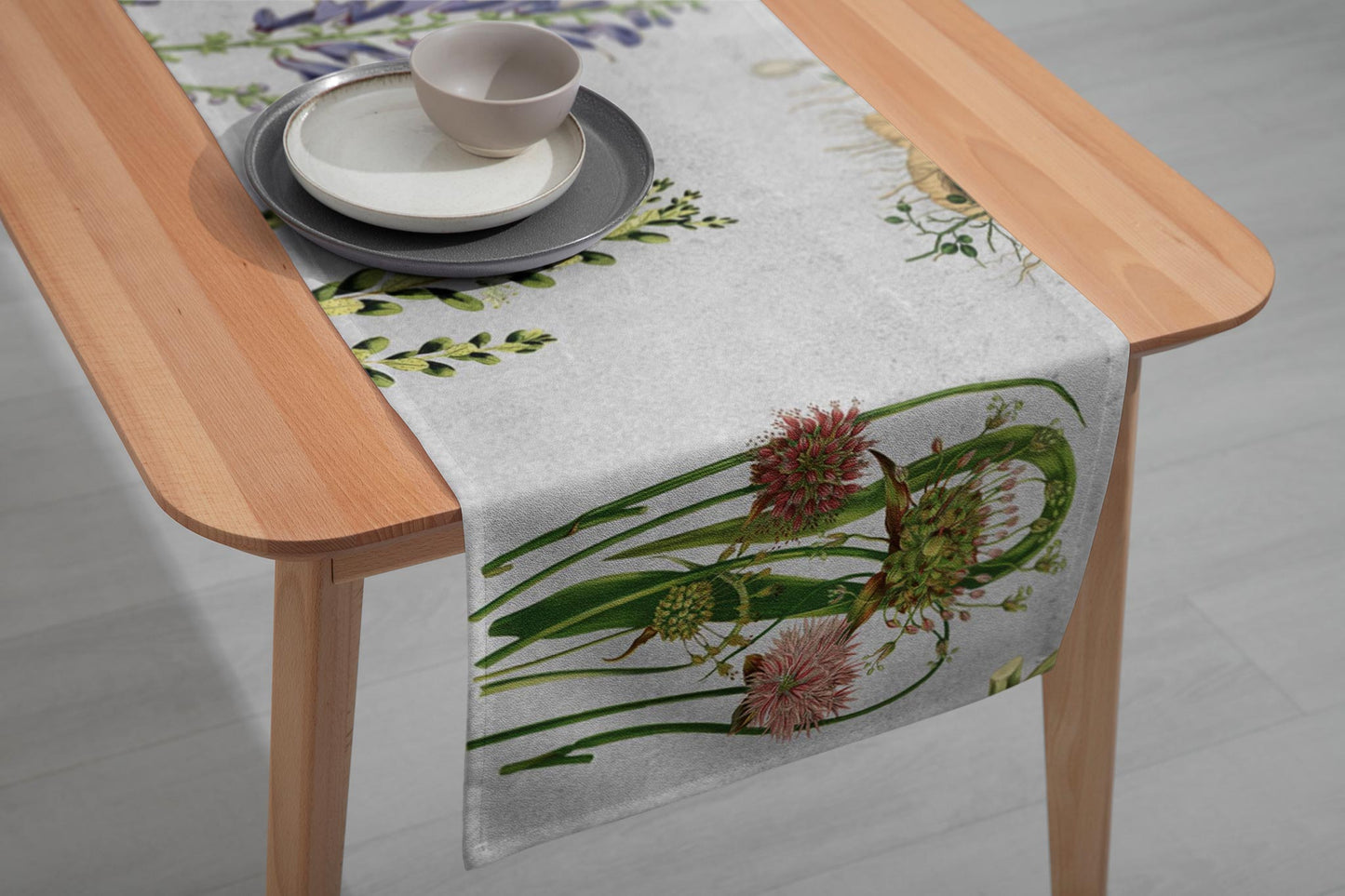 Edible | Table Runner