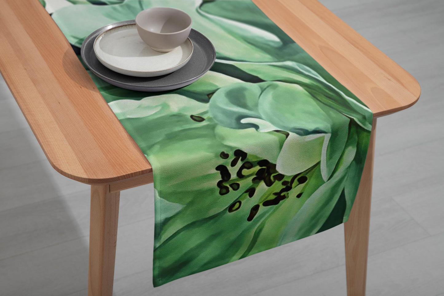 Kiss Me Kate | Table Runner